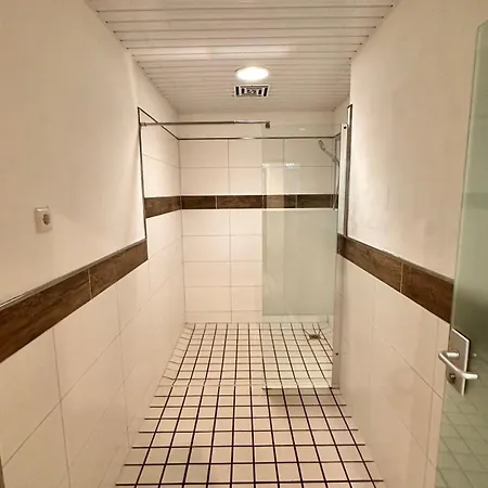 Hotell Smart 2 Bb2 327 *